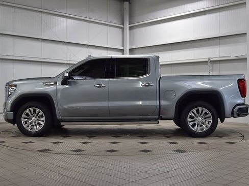 Used 2024 GMC Sierra 1500 Denali w/ Technology Package image 4