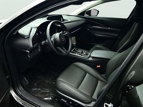 New 2026 MAZDA CX-30 AWD 2.5 S w/ Select Sport Pkg image 2