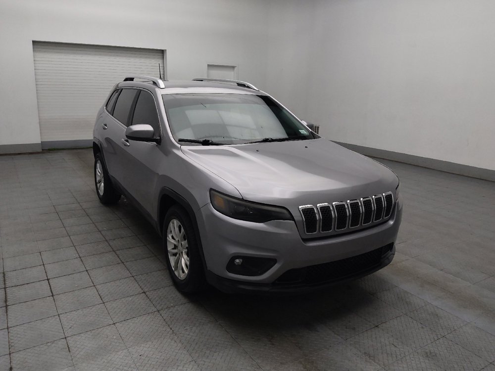 Used 2019 Jeep Cherokee Latitude w/ Popular Appearance Group FWD image 13