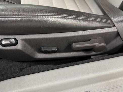 Used 2008 Ford Mustang GT Premium image 14