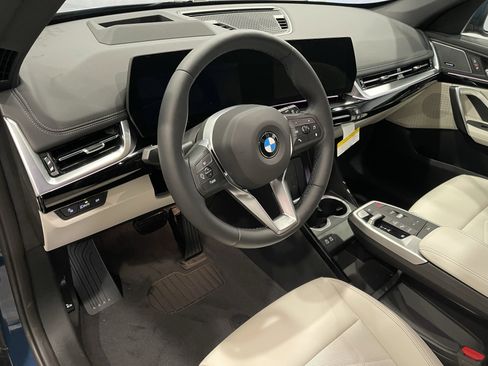 New 2026 BMW X1 xDrive28i w/ Technology Package image 7