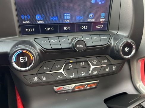 Used 2016 Chevrolet Corvette Z06 w/ 2LZ Preferred Equipment Group image 30