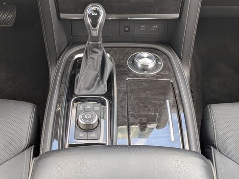 Used 2023 INFINITI QX80 Luxe w/ Cargo Package image 23