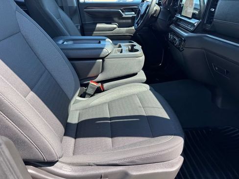 Certified 2023 Chevrolet Silverado 1500 LT AWD/4WD image 6