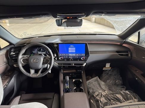 New 2026 Lexus RX 450h AWD image 7