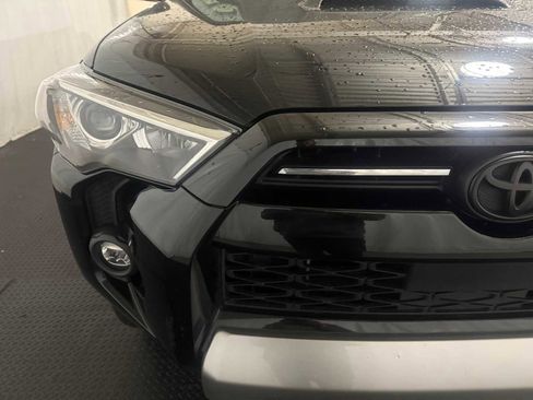 Certified 2023 Toyota 4Runner TRD Off-Road Premium image 4