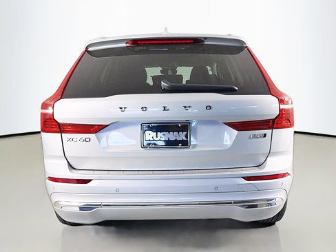 Used 2023 Volvo XC60 B5 Plus w/ Climate Package AWD/4WD image 6