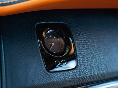 Used 2023 Rolls-Royce Cullinan Black Badge w/ Leather Finishing Pack image 34