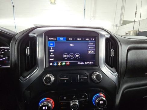 Used 2020 GMC Sierra 1500 SLE w/ SLE Value Package AWD/4WD image 27
