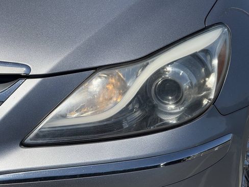 Used 2012 Hyundai Genesis 5.0 RWD image 29
