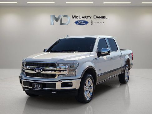 Used 2018 Ford F150 King Ranch w/ Equipment Group 601A Luxury AWD/4WD image 2