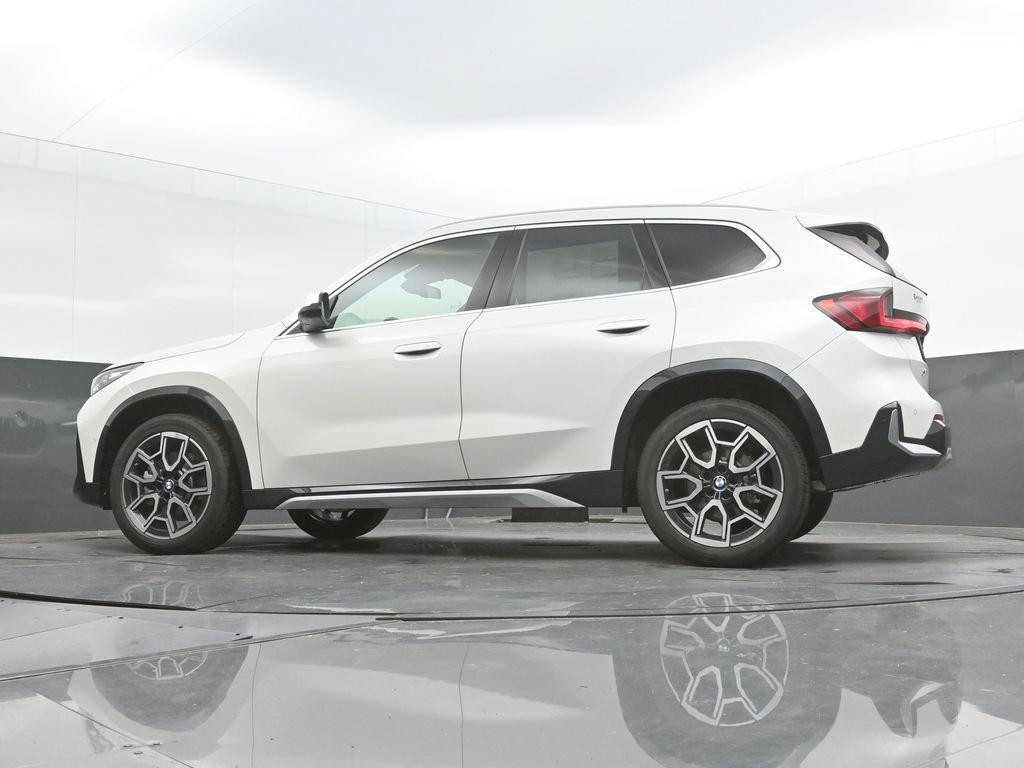 New 2026 BMW X1 xDrive28i w/ Technology Package AWD/4WD image 43