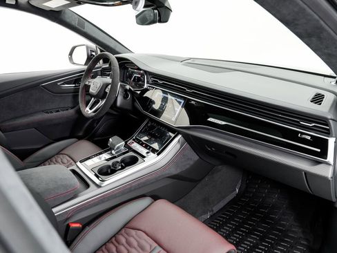 New 2026 Audi RS Q8 performance image 23