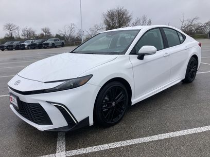 Used 2026 Toyota Camry SE w/ Convenience Package