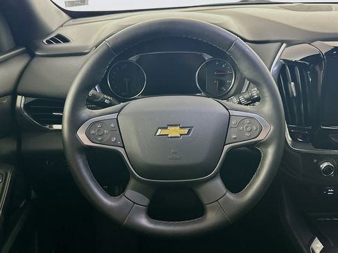 Used 2023 Chevrolet Traverse Premier w/ LPO, Floor Liner Package FWD image 18