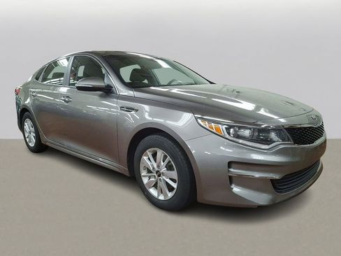 Used 2016 Kia Optima LX image 3