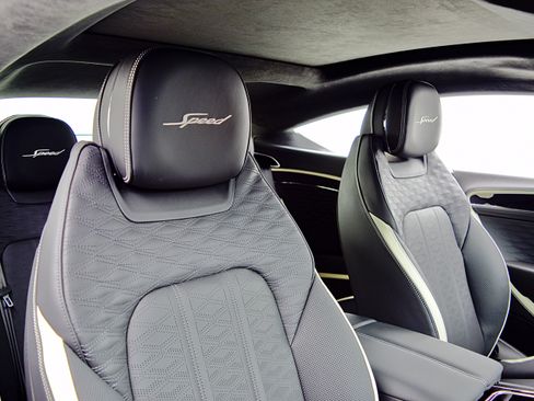 Used 2025 Bentley Continental GT Speed AWD/4WD image 31