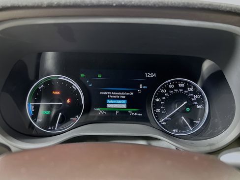 Used 2021 Toyota Sienna Platinum image 22