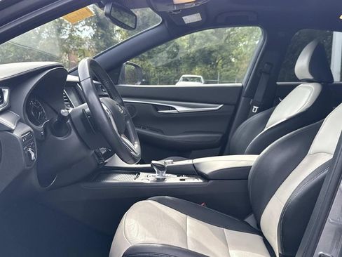 Certified 2023 INFINITI QX55 Luxe w/ Cargo Package image 16