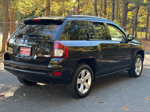 Used 2014 Jeep Compass Latitude w/ Sun/Sound Group image 6