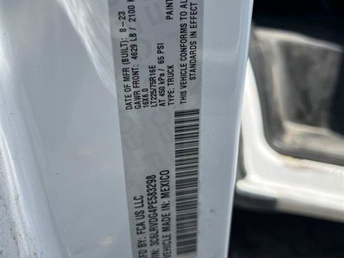 Used 2023 RAM ProMaster 2500 image 9