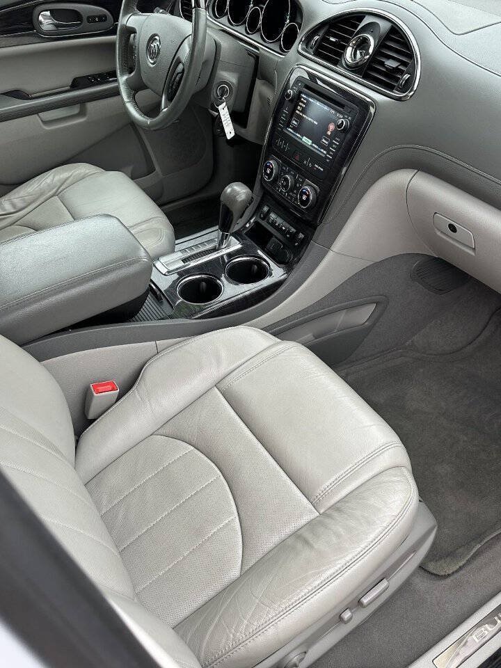 Used 2016 Buick Enclave Premium w/ Experience Buick Package FWD image 6