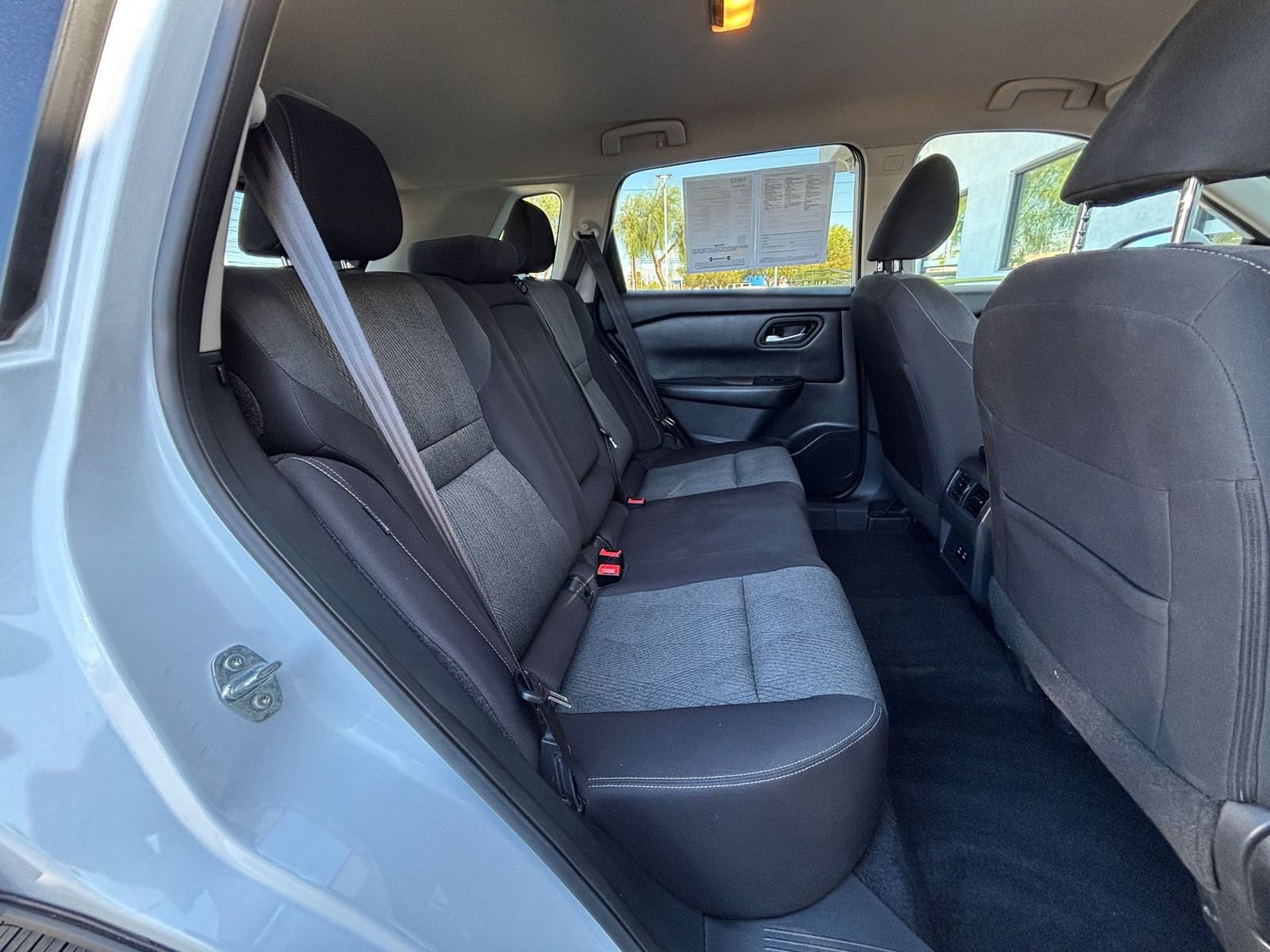 Used 2024 Nissan Rogue SV AWD/4WD image 40