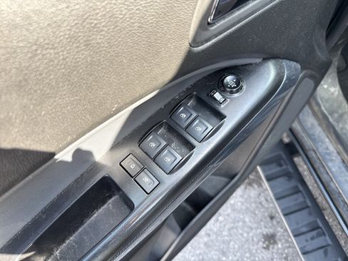 Used 2020 Chevrolet Colorado Z71 image 16