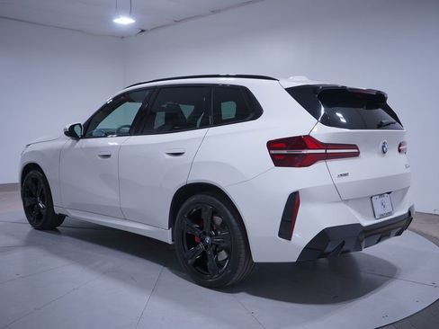 Used 2026 BMW X3 xDrive30 w/ M Sport Package image 3