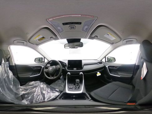 New 2025 Toyota RAV4 LE image 66