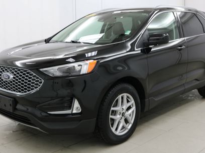 Used 2023 Ford Edge SEL w/ Convenience Package