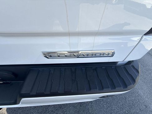 Used 2022 GMC Sierra 1500 Elevation image 36