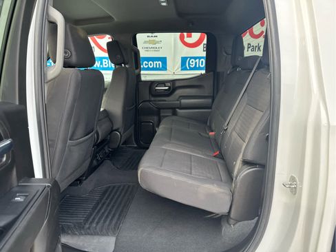 Used 2024 Chevrolet Silverado 1500 Custom image 35