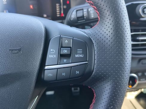 Used 2024 Ford Escape ST-Line w/ Equipment Group 301A image 21