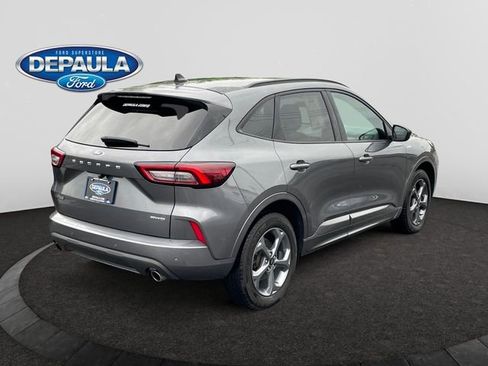 Used 2023 Ford Escape ST-Line w/ Tech Pack #1 AWD/4WD image 7