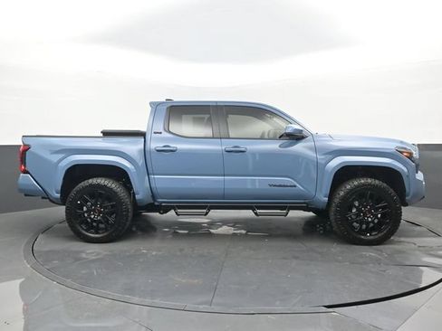 Used 2026 Toyota Tacoma SR5 RWD image 2