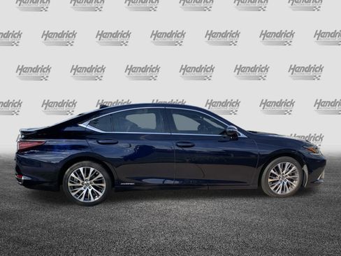 Used 2020 Lexus ES 300h w/ Premium Package FWD image 11