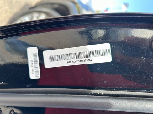 Used 2025 Chevrolet Equinox LT FWD image 25