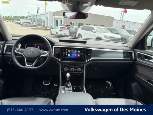 Used 2023 Volkswagen Atlas SEL Premium AWD/4WD image 10