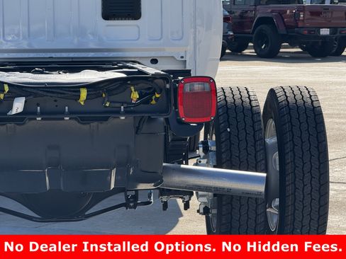 New 2026 RAM 4500 4x4 Crew Cab DRW image 10