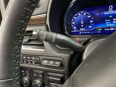 Used 2024 Chevrolet Tahoe High Country w/ Premium Package image 22