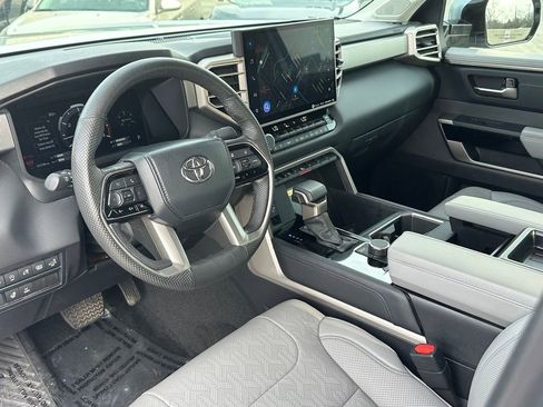 Used 2024 Toyota Tundra Limited RWD image 7