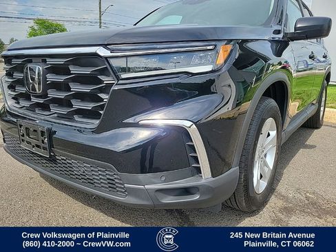 Used 2023 Honda Pilot LX image 24