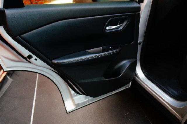 Certified 2025 Nissan Rogue SV AWD/4WD image 40