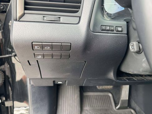 Certified 2022 Lexus RX 350L Luxury image 33