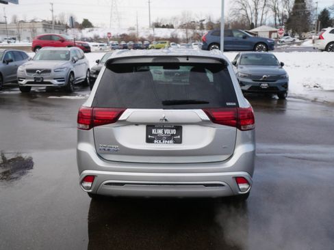 Used 2022 Mitsubishi Outlander SEL image 6