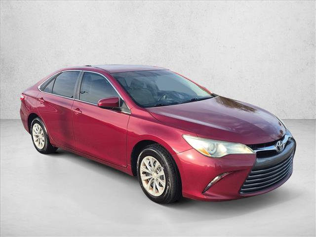 Used 2016 Toyota Camry LE FWD image 3