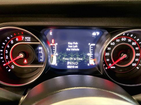 Used 2020 Jeep Wrangler Unlimited Rubicon w/ Quick Order Package 28Y Recon image 27