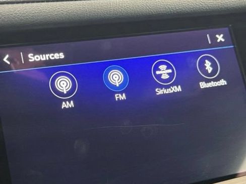 Used 2024 Cadillac XT6 Premium Luxury w/ Technology Package FWD image 17