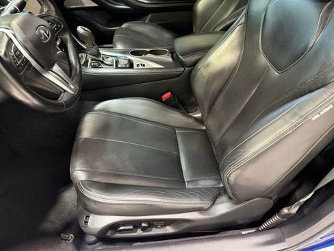 Used 2018 INFINITI Q60 Red Sport 400 w/ Sensory Package 3.0T Sport image 22